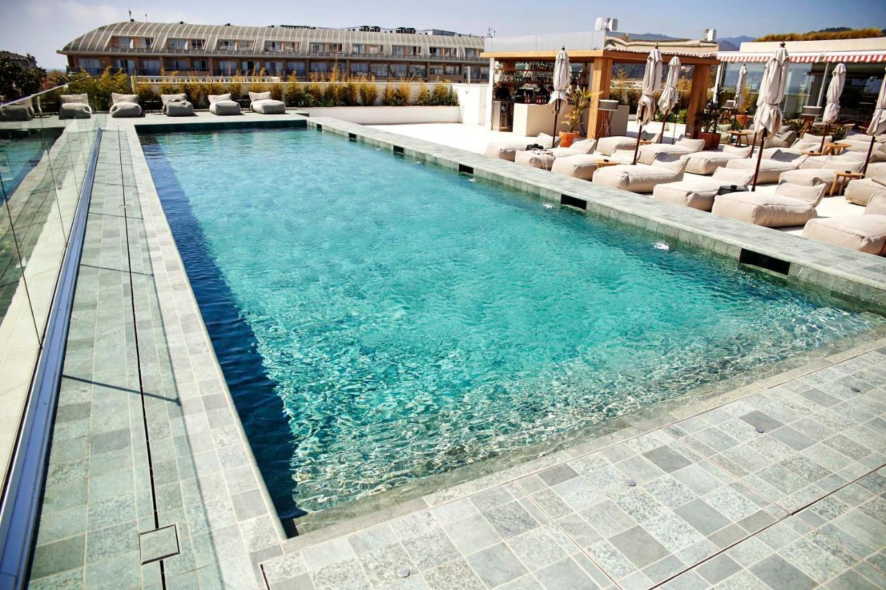 Atzavara Hotel & Spa Santa Susanna Exterior photo Rooftop pool at the Hotel