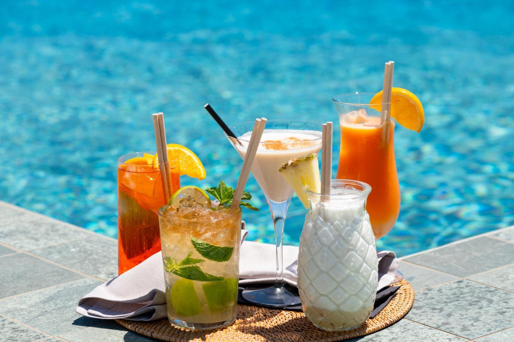 Atzavara Hotel & Spa Santa Susanna Exterior photo A selection of cocktails