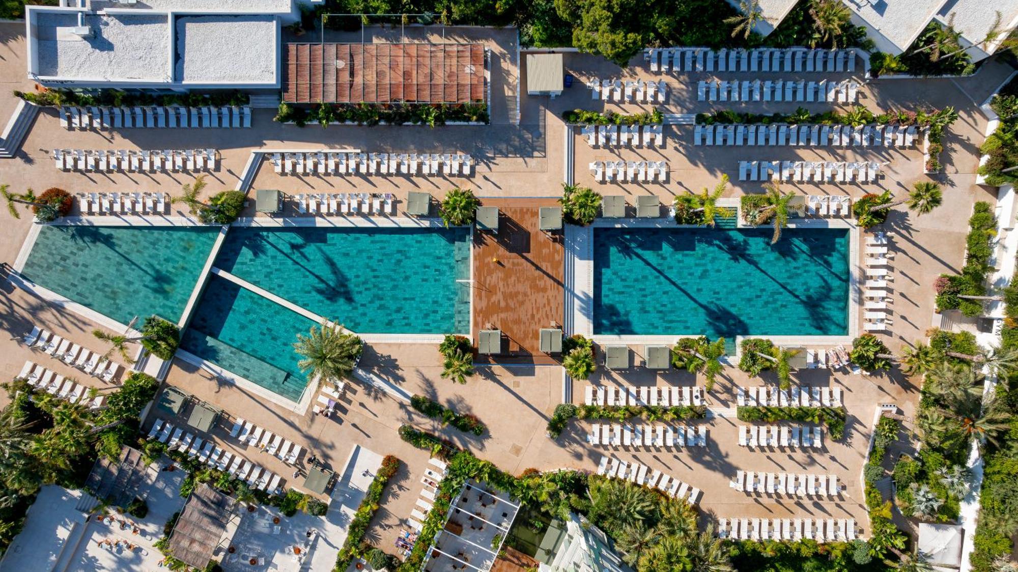Atzavara Hotel & Spa Santa Susanna Exterior photo Aerial view of the hotel