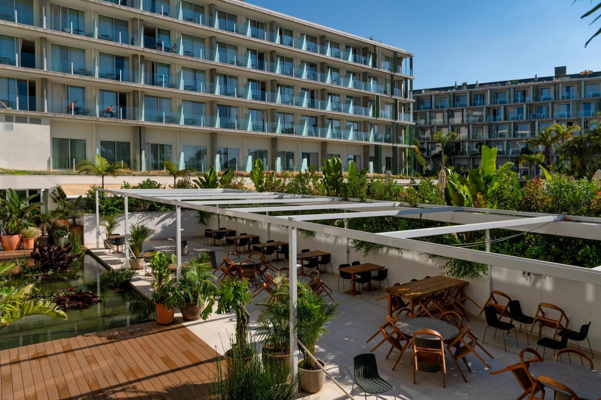Atzavara Hotel & Spa Santa Susanna Exterior photo The Westin Resort and Spa, Playa Mujeres