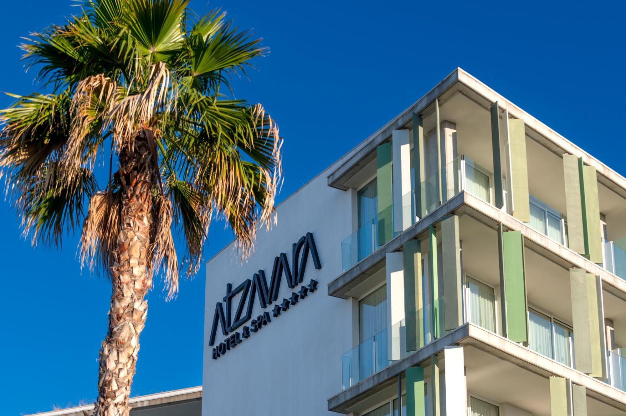 Atzavara Hotel & Spa Santa Susanna Exterior photo The Azman Apartments