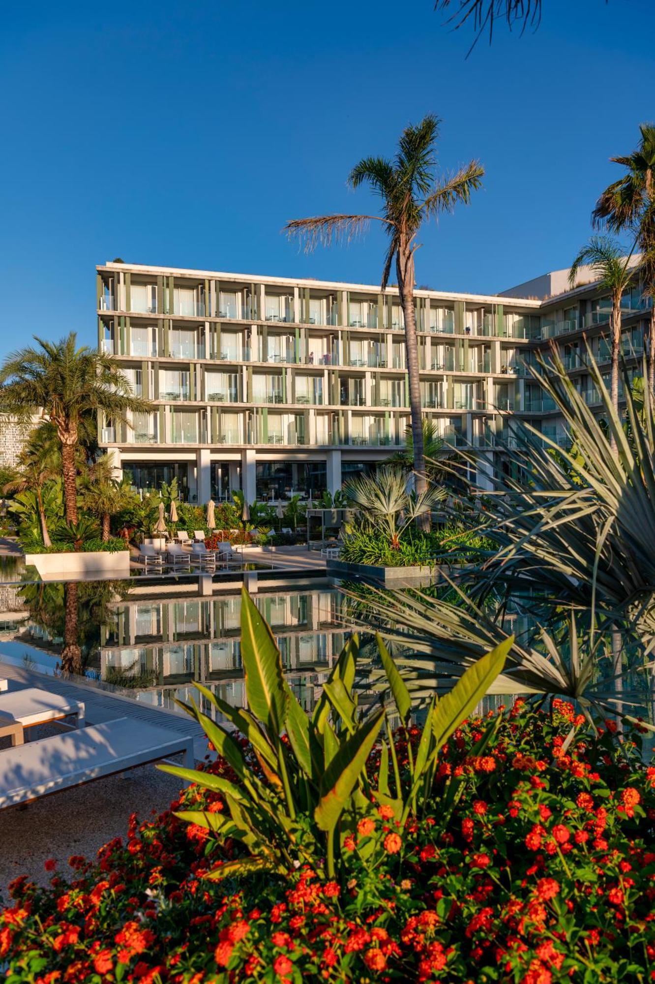 Atzavara Hotel & Spa Santa Susanna Exterior photo The West Hollywood Hotel